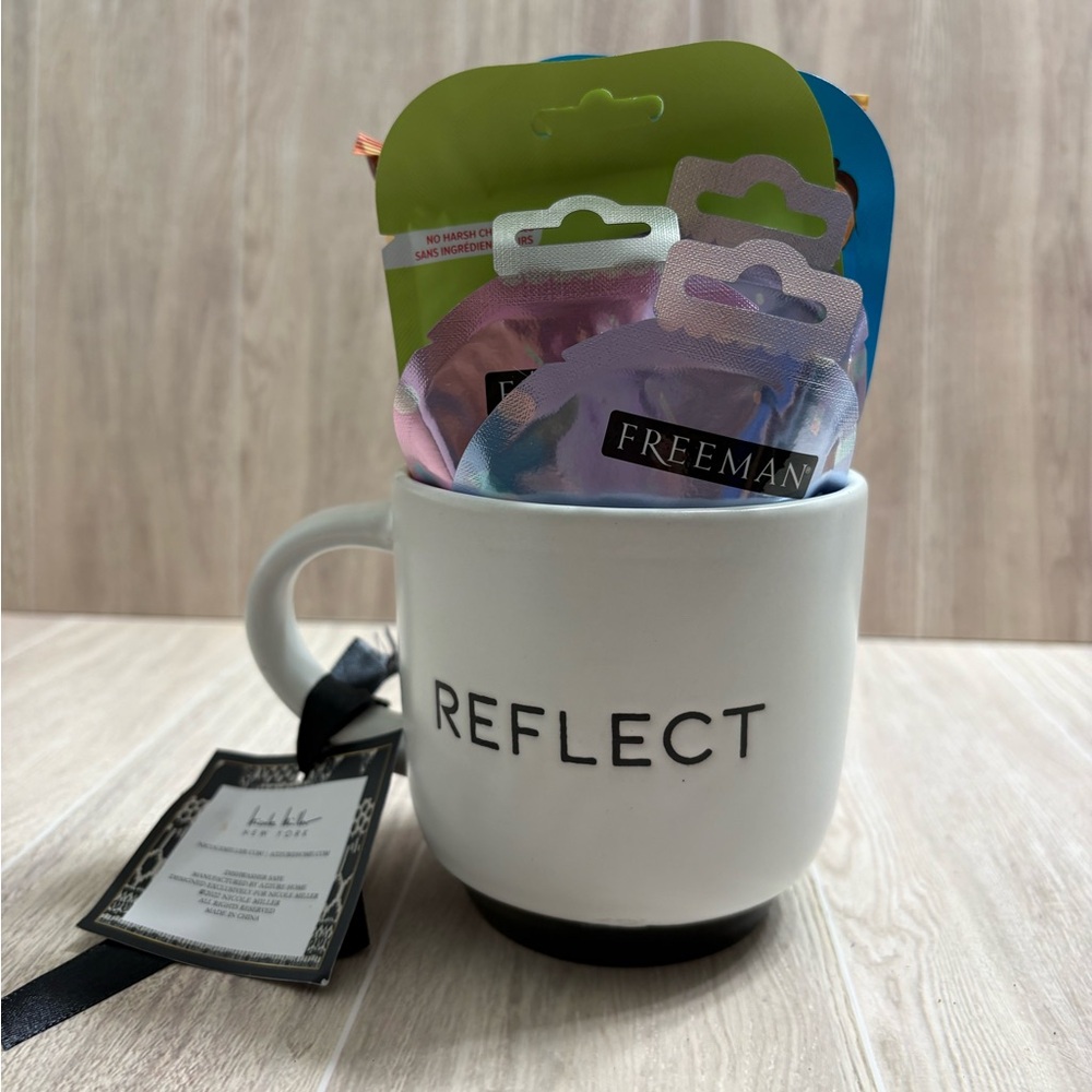 Freeman Skincare & Bpure Antibacterial Wipes with  Nicole Miller Mug Bundle
